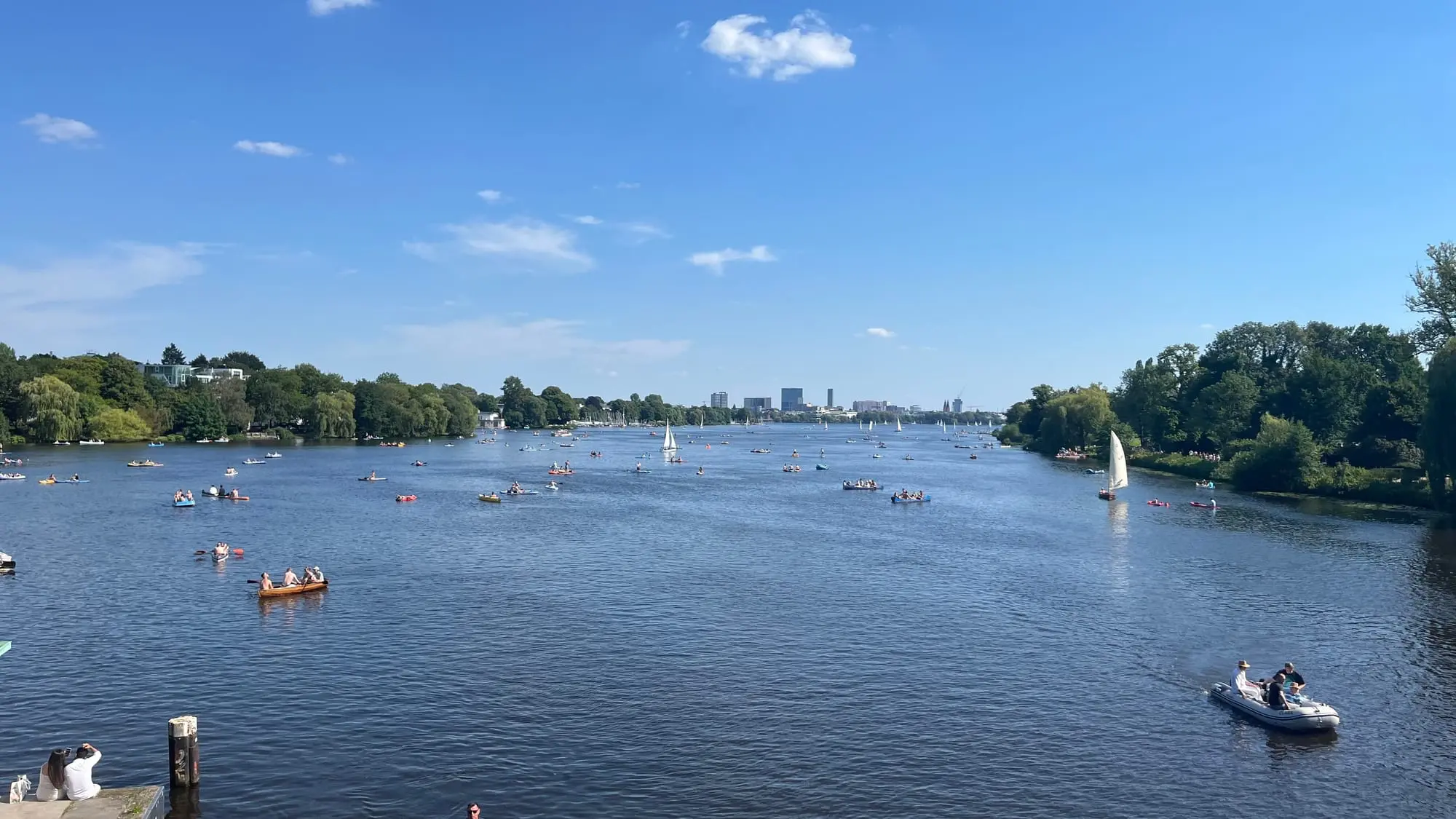 Alsterrunde – Hamburg City Newsletter