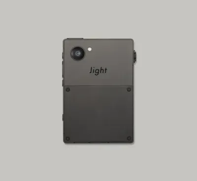 Light Phone 3