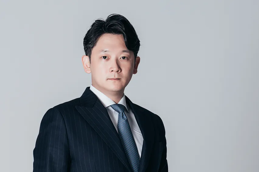 규제라는 파도를 넘어 Web 3.0의 표준을 세우다: 가상자산 법률의 '퍼스트 무버', 권오훈 변호사