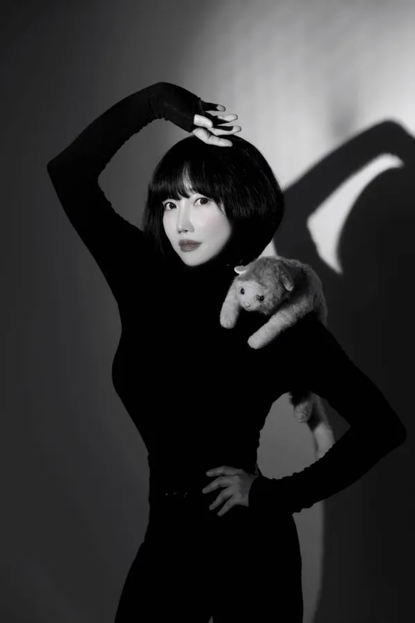 ‘낸시랭 개인전, 《PLAY》로 새로운 회화 언어 선언‘