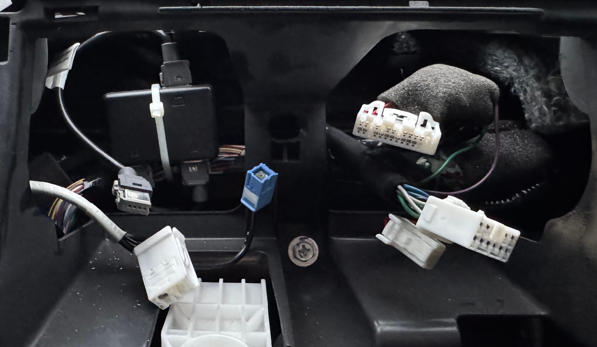 Toyota Aygo Connectors