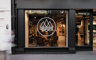 Retail Spaces as Physical Extensions of Digital Brand Identity