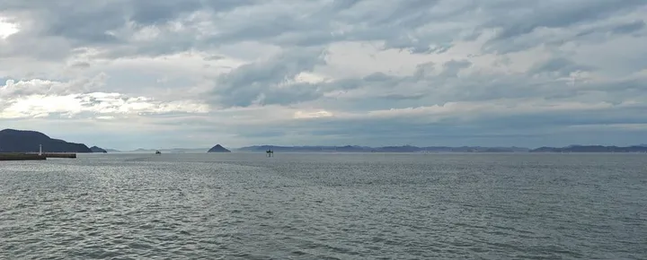 There's something strange in the Seto Inland Sea