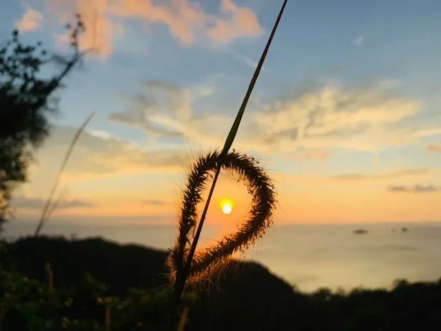 Chasing Light at the End of the Day