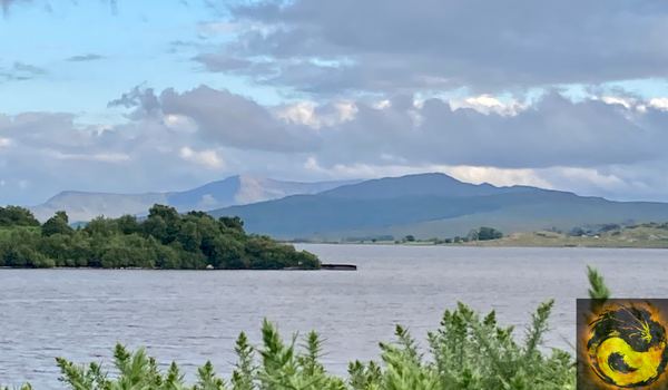 The Chair of the Giant