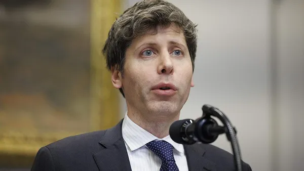 Sam Altman: Dünya yapay zekadan korkmakta haklı