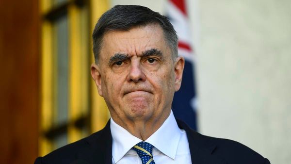 Could Brendan Murphy see a safety signal if it hit him in the head?