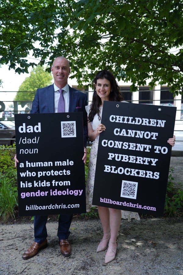 eKaren loses again! Billboard Chris wins his case against her and her censorship.