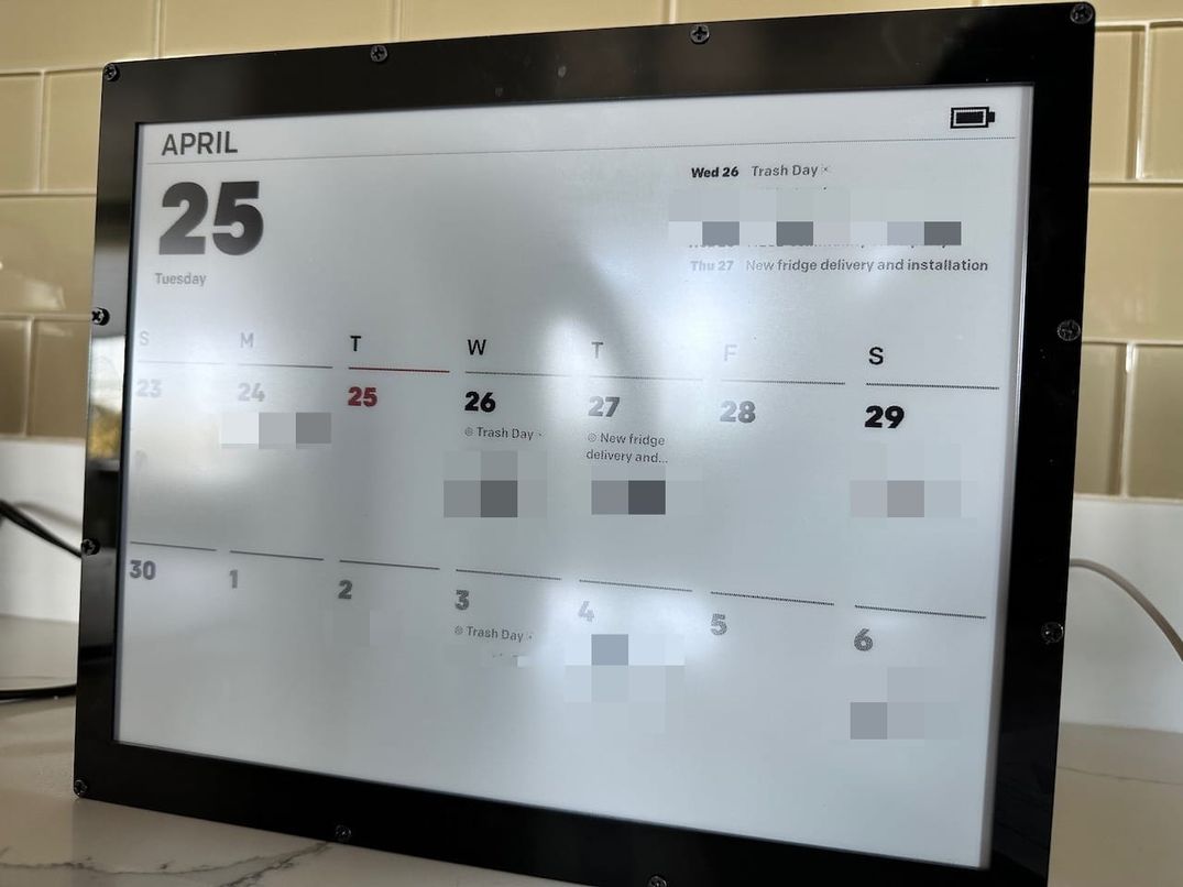 An E-Ink Kitchen Calendar
