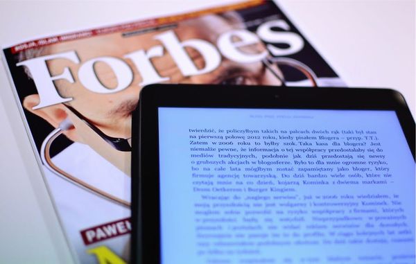 Image of: Kindle’s Chosen Specialization Against the Generalist Smartphone