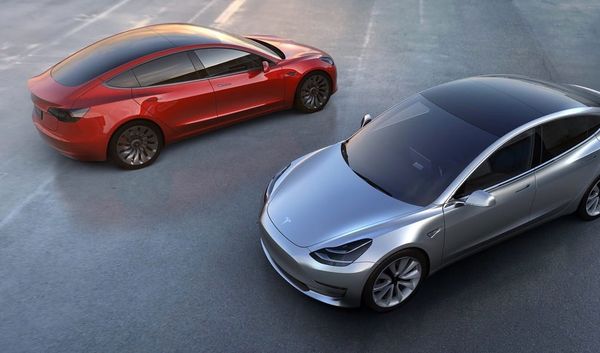 Image of: Tesla's Hype in Defining the Future