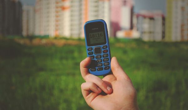 Image of: Unraveling the Bi-Annual Phone Upgrade Cycle