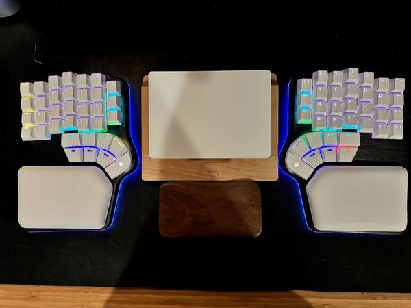 Image of: The Dygma Defy Keyboard