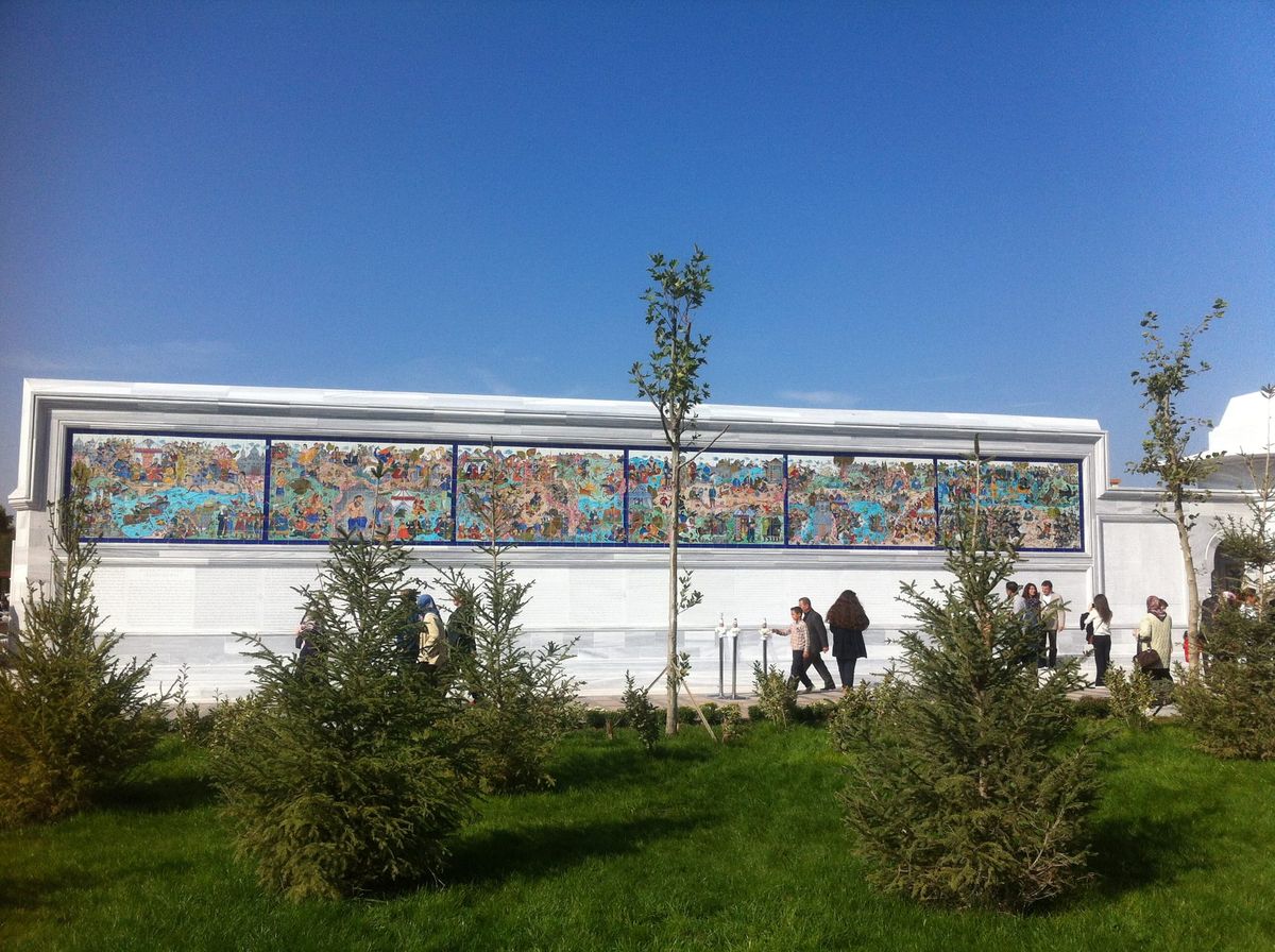 Dede Korkut Anıt Duvar Projesi (2014)