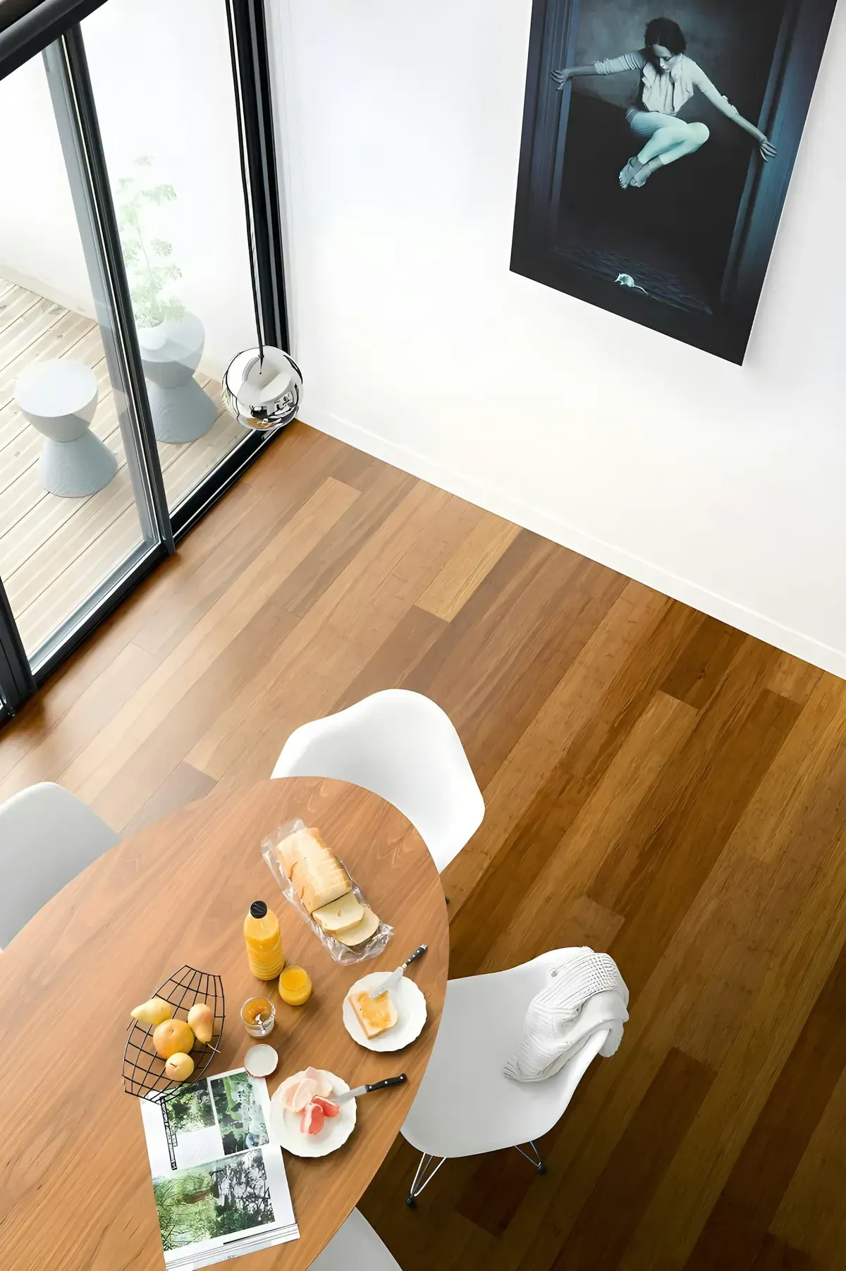 Quel revêtement de sol facile à entretenir choisir pour une salle à manger ? Image de l’article