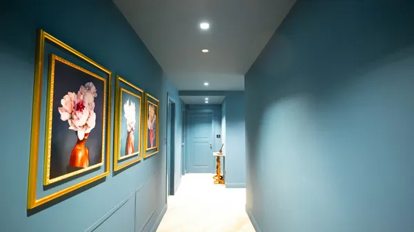 Quelle couleur choisir pour une entrée ? Le guide pour ne pas se tromper