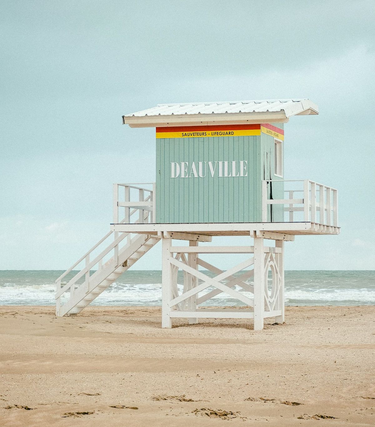 Plage de Deauville, ville côtière en Normandie