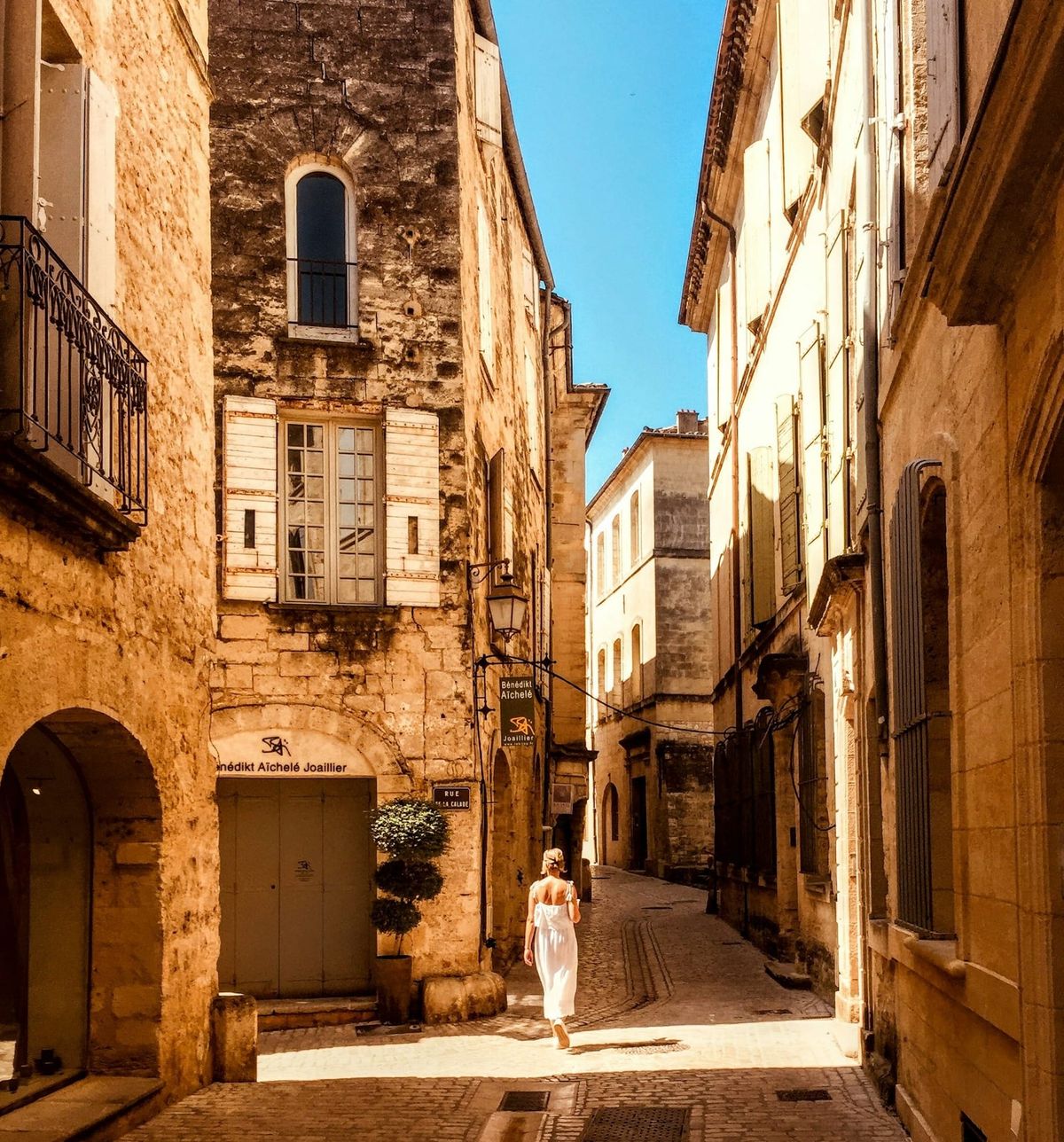 Uzès, ville d'occitanie , belle cité médiévale et authentique