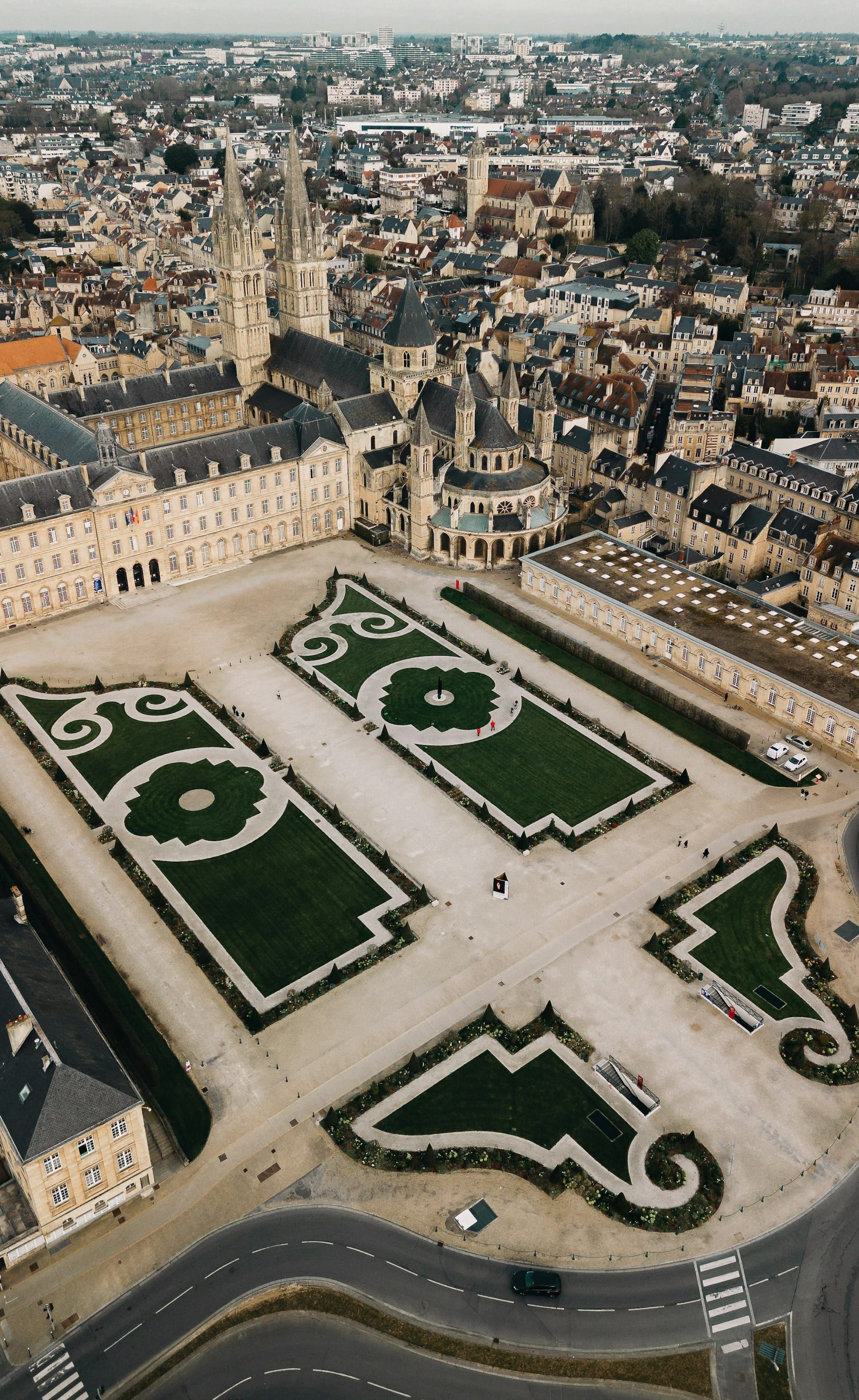 Que faire à Caen sans argent ? 5 activités géniales et gratuites à faire lors de votre visite ! Image de l’article