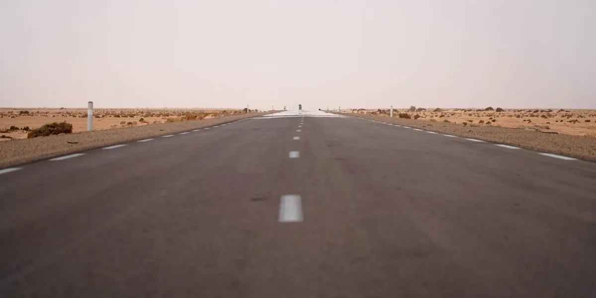 Conduire en Tunisie : règles, permis, état des routes, dangers + conseils