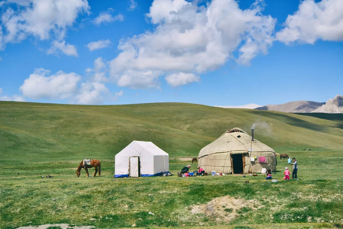 Où dormir au Kirghizistan : yourtes, guesthouses + meilleures bases (Bichkek, Karakol…)