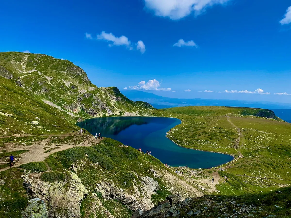 Quand partir en Bulgarie ? Météo, saisons, plages vs ski… le meilleur mois selon ton trip