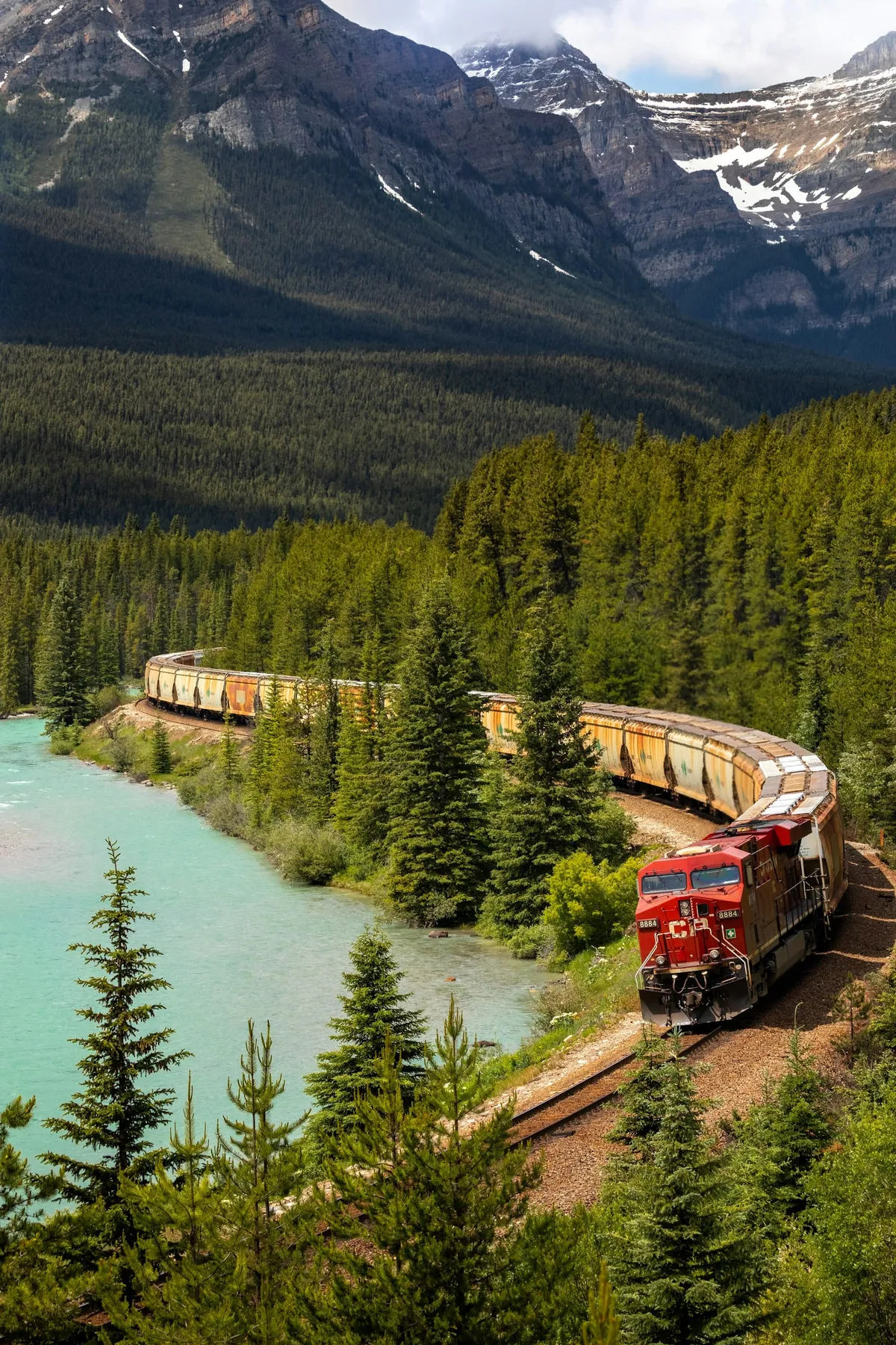 Se déplacer au Canada : voiture, train, avion, bus… guide pratique