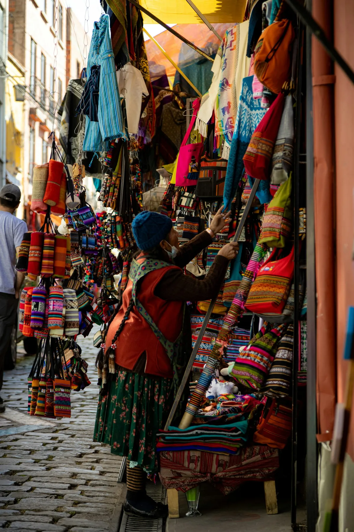Que rapporter de Bolivie ? 10 souvenirs (textiles andins, artisanat, quinoa) + infos douane
