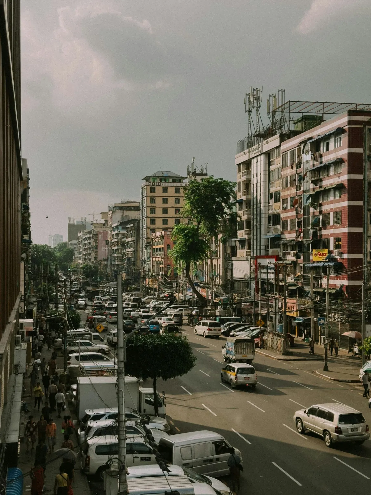 Voyage au Cameroun : budget réaliste (hébergements, transports, repas, activités)