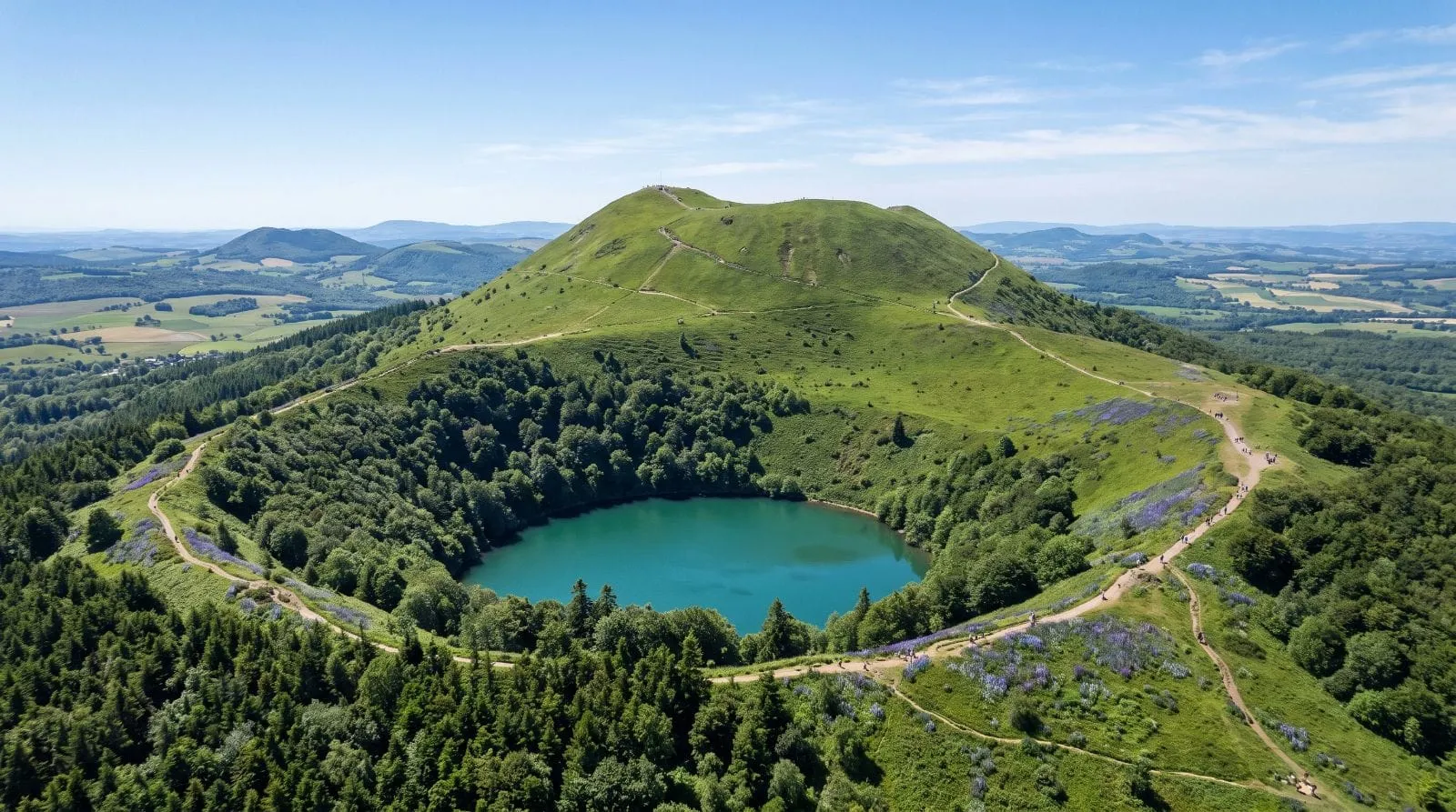 Islande volcans lacs cratère Auvergne