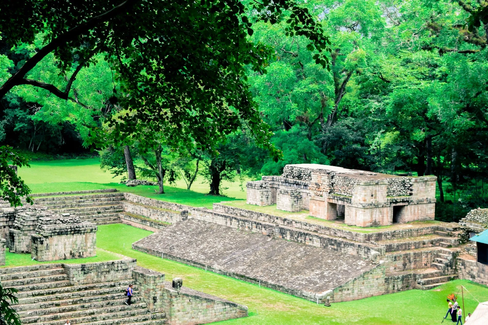 Honduras : 30 choses à voir et à faire (Roatán, Copán, jungle, plages, villages) Image de l’article