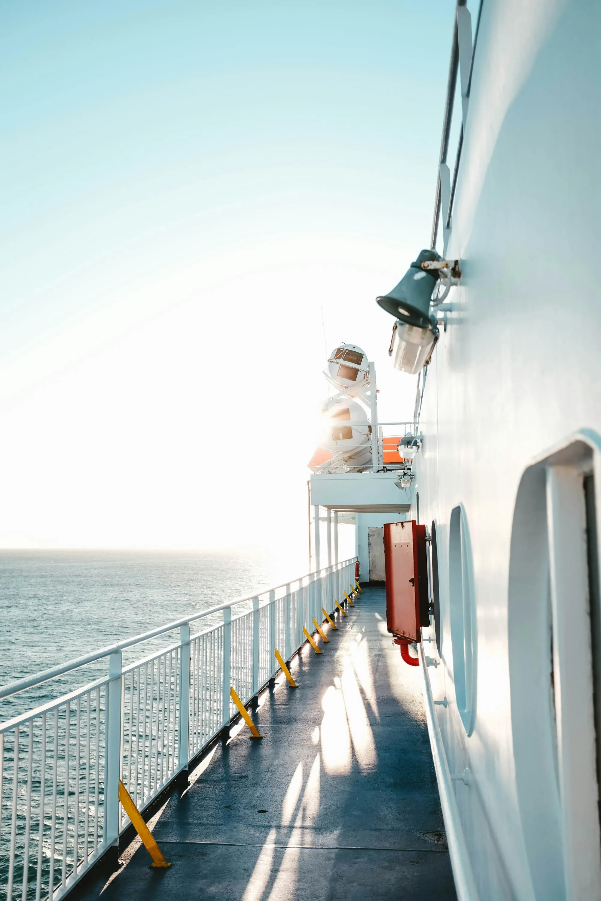 Peut-on prendre le ferry avec une voiture de location ? Image de l’article
