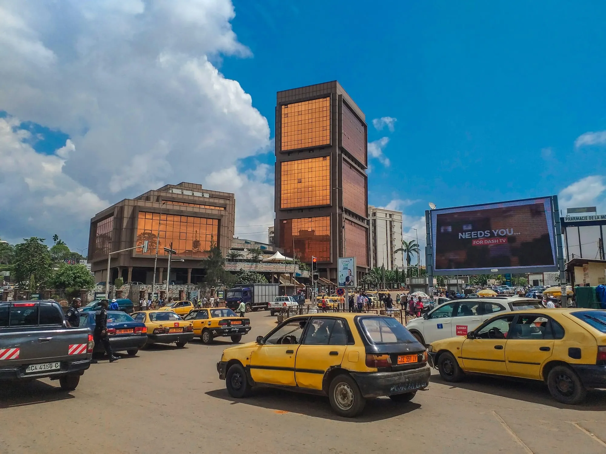 Se déplacer au Cameroun : bus, taxis, vols intérieurs, moto-taxis… guide pratique Image de l’article