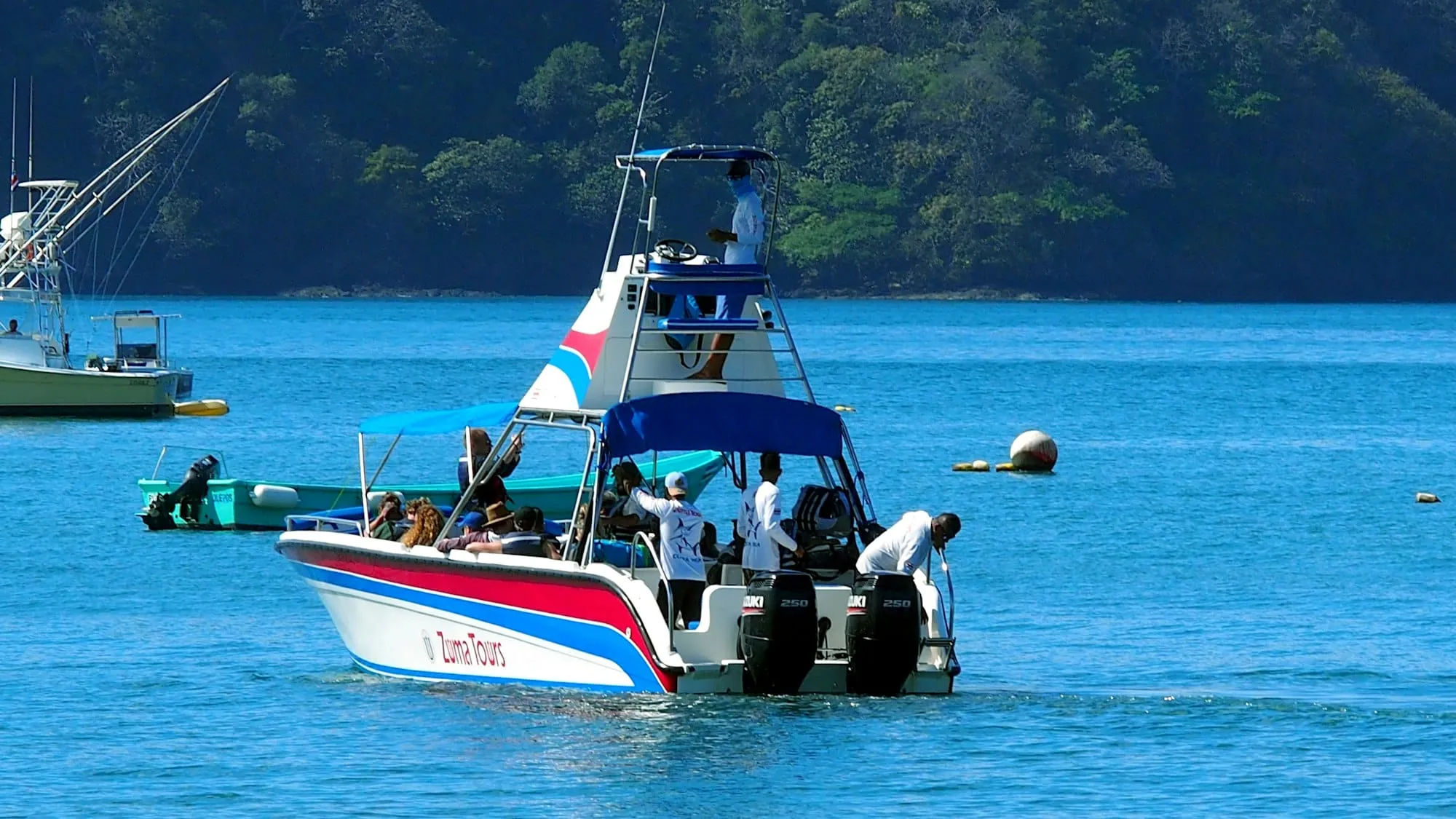 Se déplacer au Costa Rica : voiture, bus, shuttles, avion… guide pratique Image de l’article