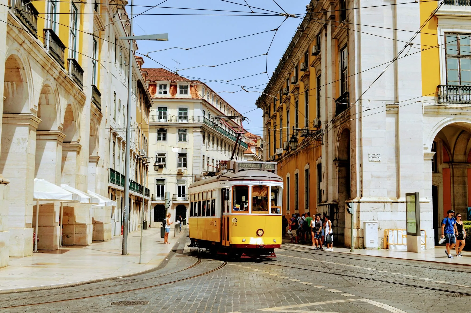 Vivre et travailler au Portugal en 2026 : ce qu’il faut savoir Image de l’article