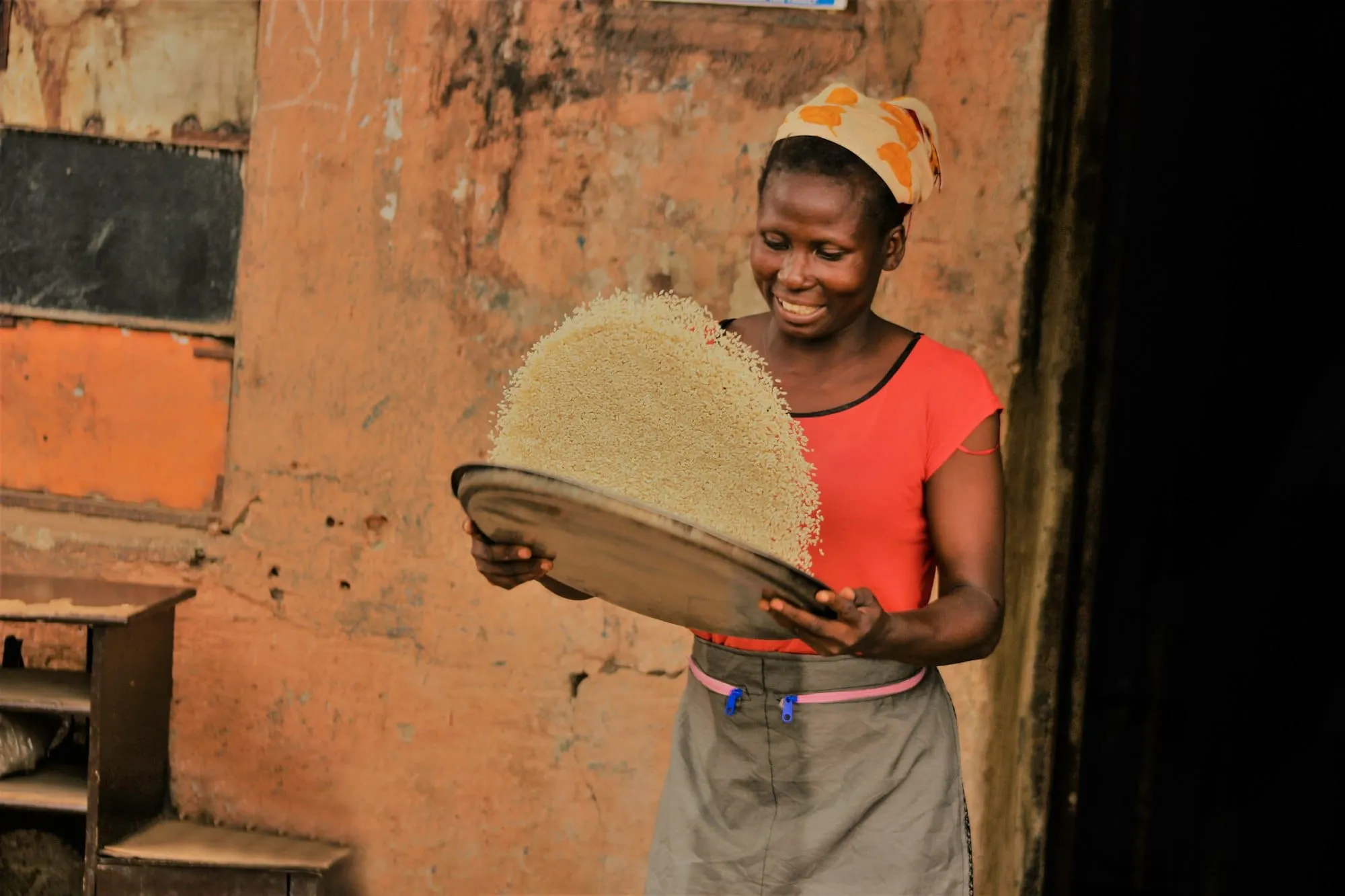 anger au Burkina Faso ? 10 spécialités à goûter (tô, riz sauce, grillades…)