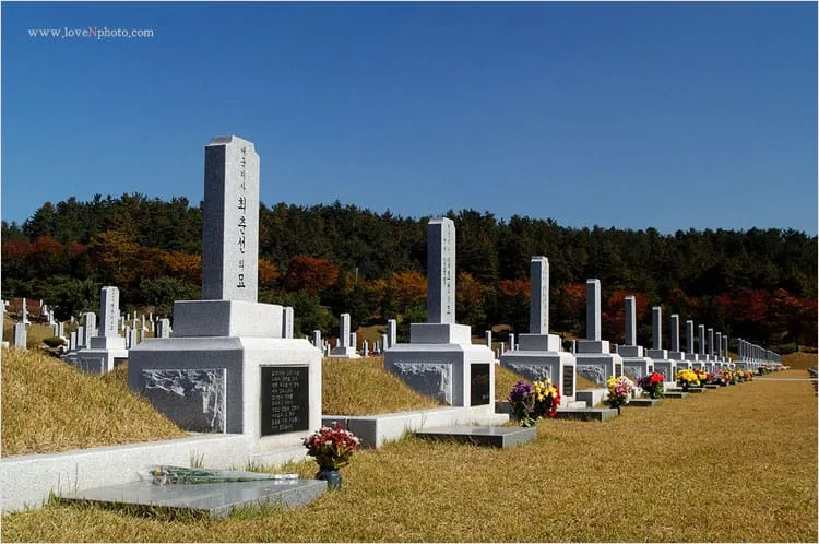 최춘선 할아버지의 묘