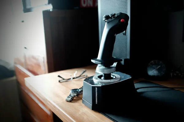 The officially licensed left-hand Airbus sidestick buys cockpit fidelity, not training transfer for GA pilots. The US$80 MOZA rival is still the better buy: real trim controls and cross-base mounting.