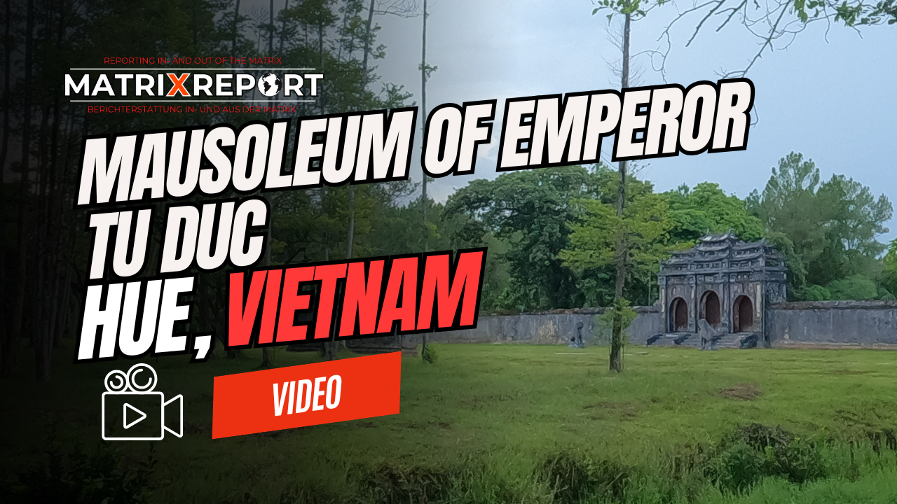 📍🌏 Mausoleum of Emperor Tu Duc, Hue, Vietnam feature image
