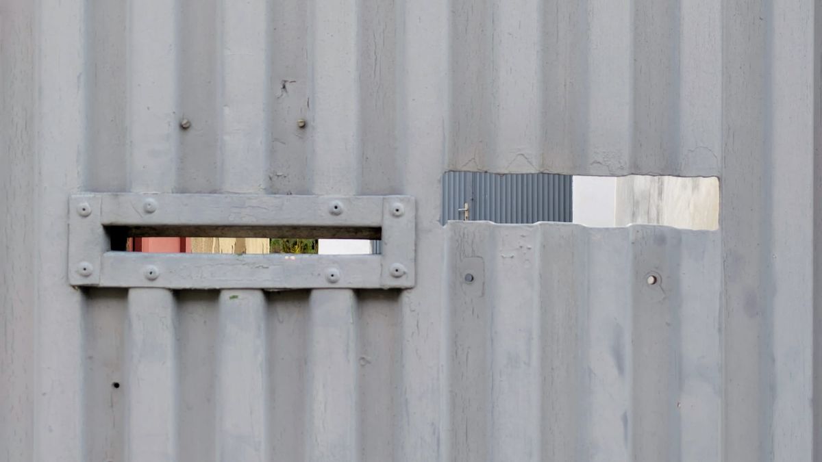 #211 – Politikusokban gazdag | Pénzben szegény | Terjedelemben közepes