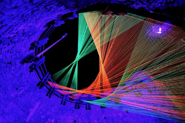 A kultúrafinanszírozás árnyékában is méltó tisztelgés Vasarely művészete előtt a Zsolnay Fényfesztivál