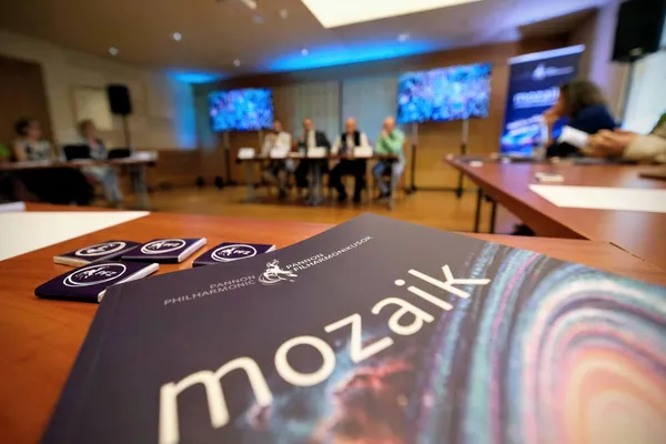 Az évad összeállt, de már csak néhány hétig tudják finanszírozni a Pannon Filharmonikus Zenekart