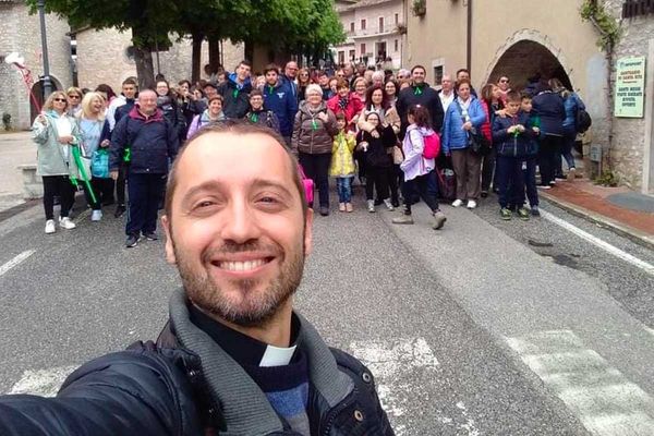 Don Francesco lascia Monterosi: “Non mi hanno spostato come un pacco, è stata una scelta condivisa”