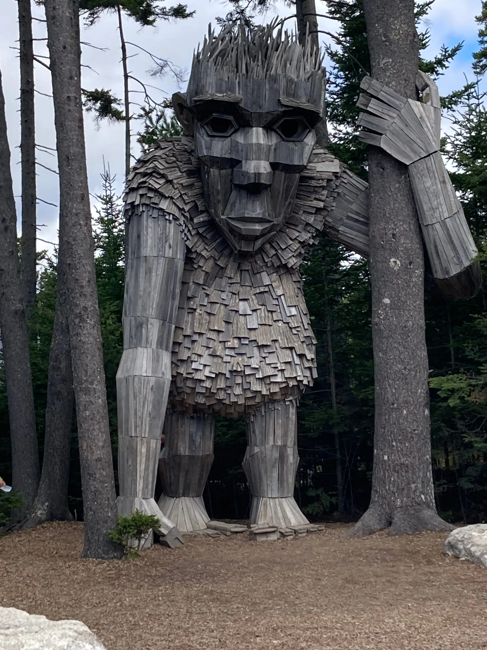 Five enormous wooden trolls are scattered throughout the grounds.