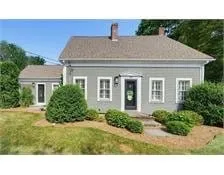 190 Mountain Ave