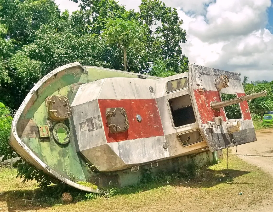 Cyclone Boat