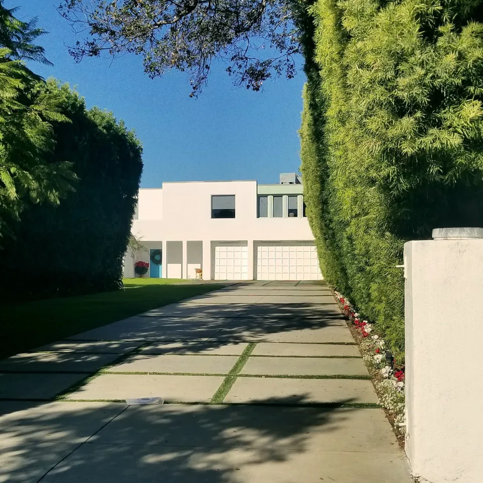 I Love a Long Driveway