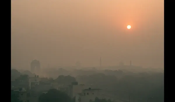 delhi artificial rain plan under pollution haze.