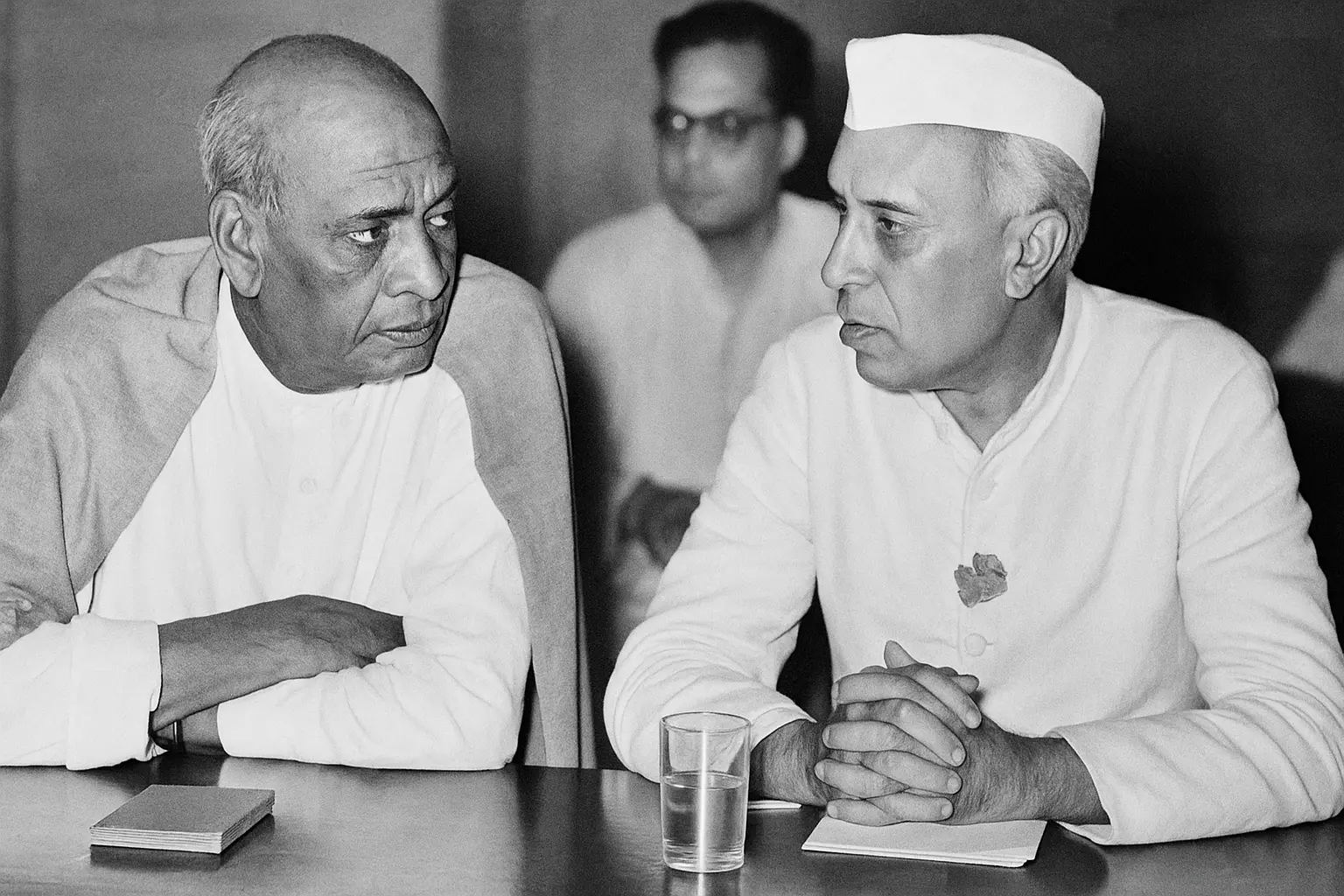 Rashtriya Ekta Diwas debate over Nehru and Sardar Patel Kashmir integration