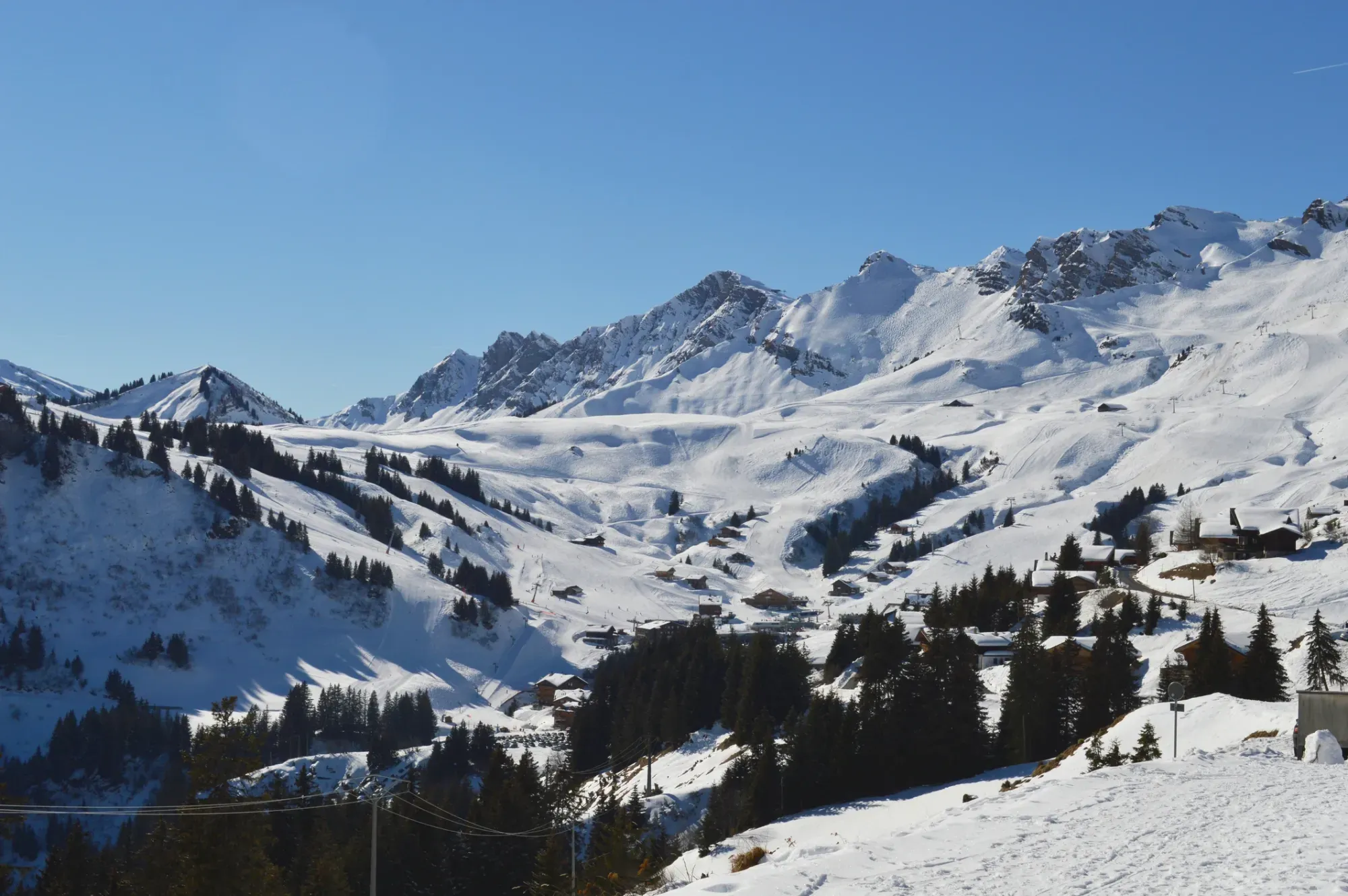 Ski et Détente : Découvrez les Secrets de la Station de Ski Sainte Anne la Condamine Image de l’article